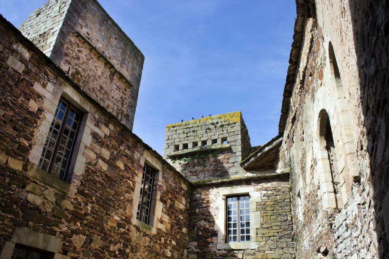 Chateau De Latour Sur Sorgue Marnhagues-et-Latour المظهر الخارجي الصورة